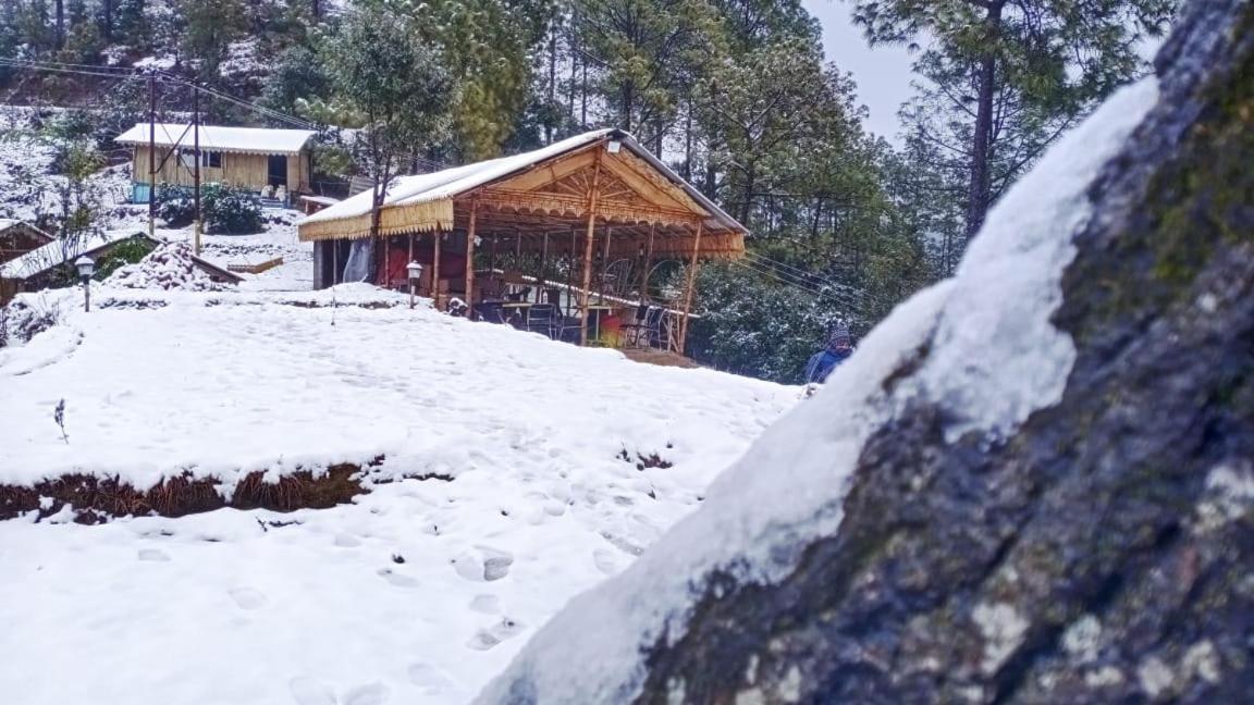Mukteshwar Grand Retreat マックトシュワー エクステリア 写真